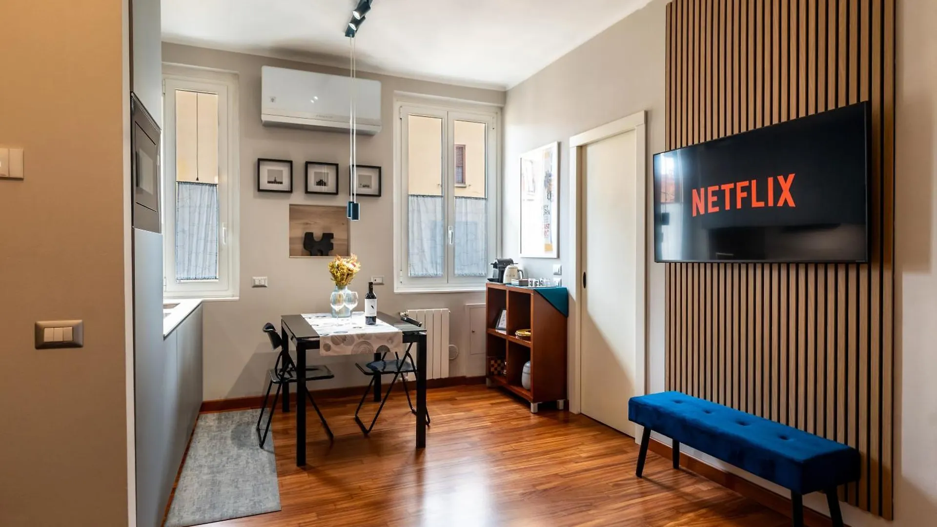 Apartment Duomo Airport Linate Small Deluxe Milan Italy